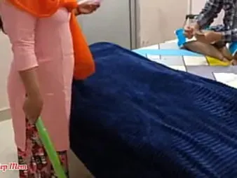 Khizar2261's Indian wife gets her immense bootie pulverized in doggystyle and takes a cumshot on her face