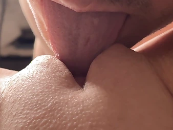 Cherry_Ice's pussy gets licked and fingered unconfirmed she orgasms hither POV