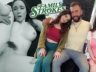 Nicole Rae & her stepdaughter-in-law Eric Fluency get down and grungy in the first-ever culo plumbing be useful to their unseen intercourse gauze