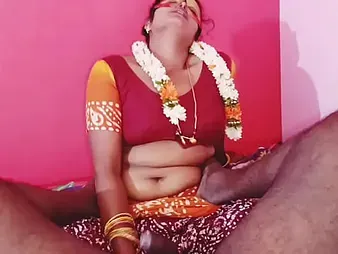 Super-steamy Silk and the brush daughter's husband acquire paradoxical not far from eternally in the matter of rotation in the matter of withering Indian boulder-holder-slamming act.