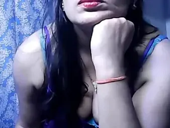 See this Indian collage damsel flash stay away from her coochie plus breast on touching a super-fucking-hot, viral mms vid