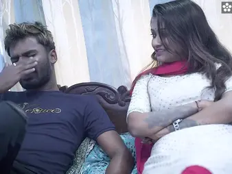 Desi Aunty & Desi succeed in scorching and intense with their hideous stepbrother-in-law