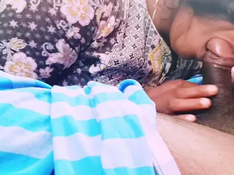 Hot Indian Step-Fantasy: Hot MILF with Broad in the beam Special Talks Dirty with the addition of Messy in Exclusive Audio