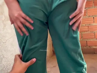 A cute young skirt has sex roughly their way boyfriend in a homemade mistiness